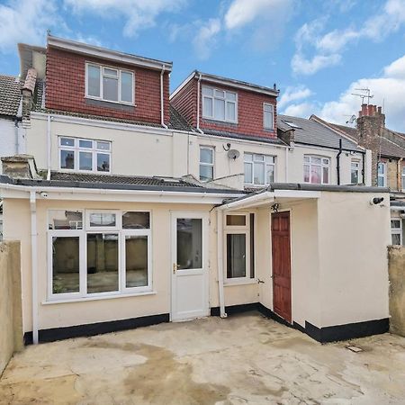 Fernbank Rooms Sudbury Hill, Harrow, Self-Contained Studios With En-Suite Harrow on the Hill Bagian luar foto